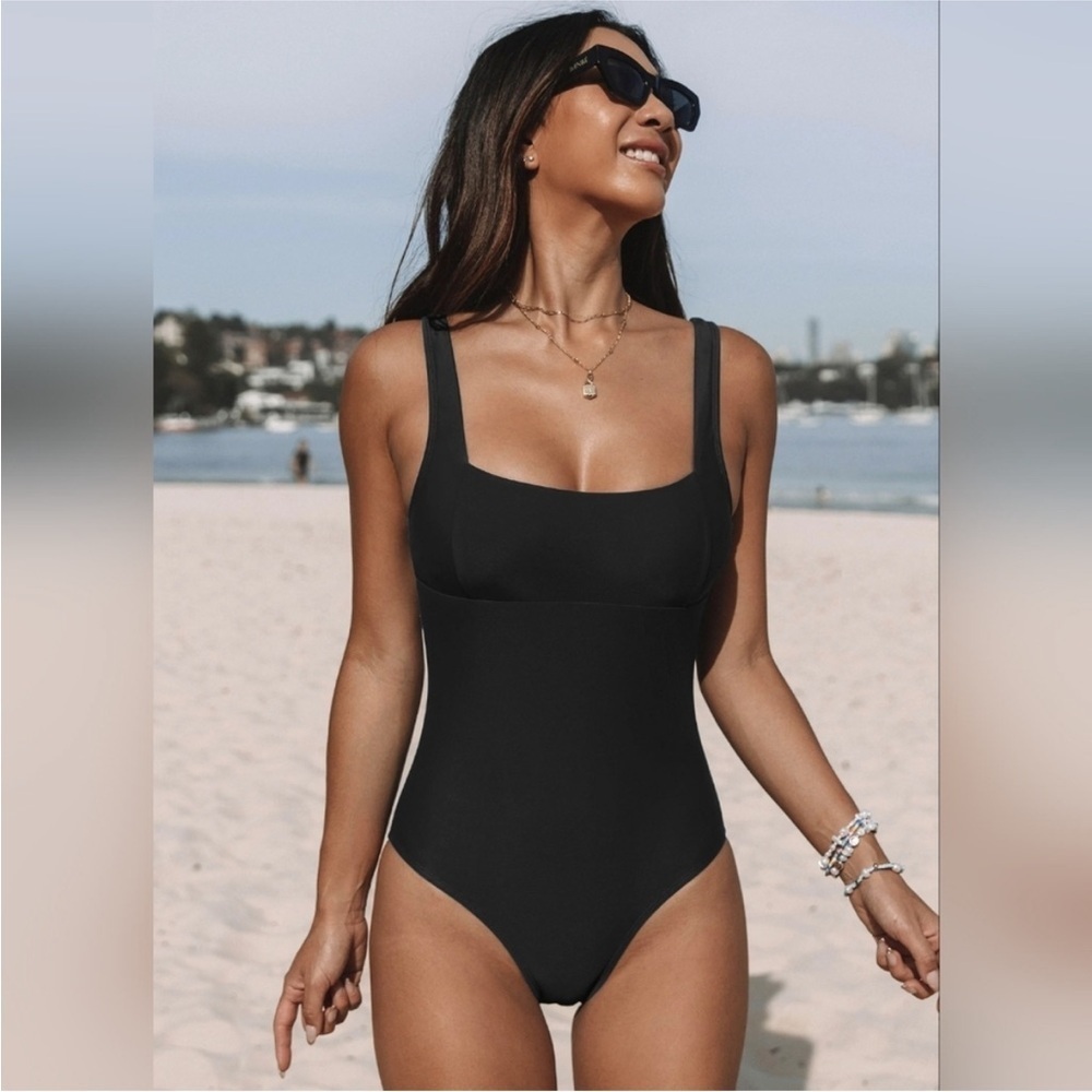 NWT Cupshe Paneling Square Neck One Piece Swimsuit